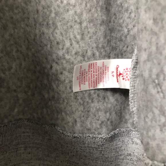 Canadiana Grey Canada Hoodie Women’s S Small NWT - Picture 3 of 9